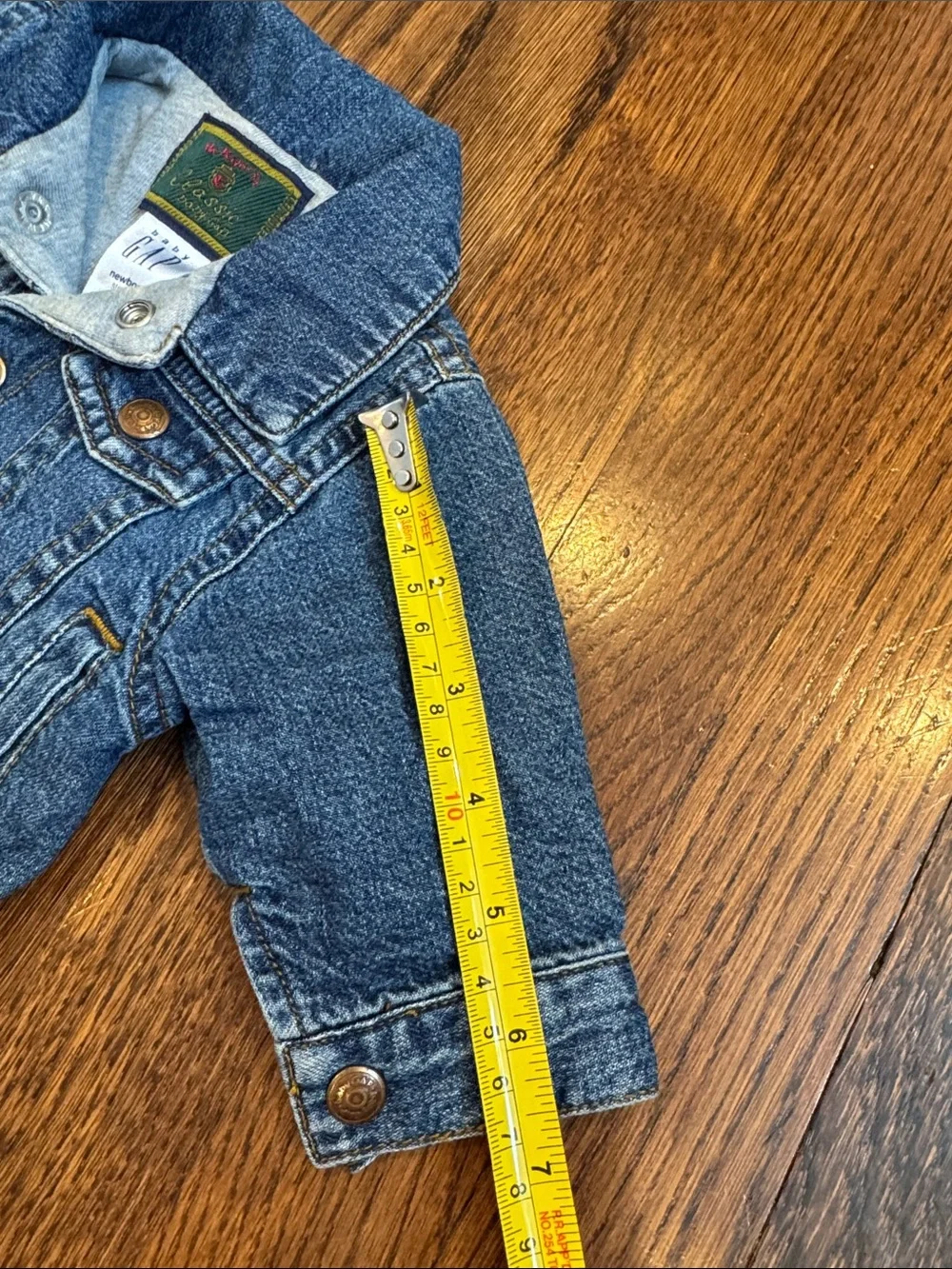 Baby GAP Medium Blue Denim Jacket with Grey Lined Collar size newborn stage 1